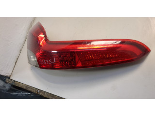 Задний фонарь          