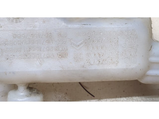 Бачок омывателя  Peugeot Partner 2008-2012    