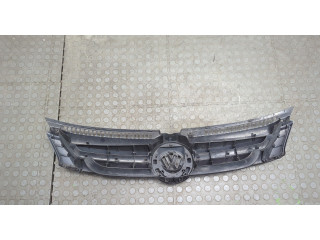 Решетка радиатора  Volkswagen Golf Plus          