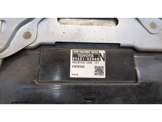 Блок комфорта  Toyota Auris E18 2012-      8968102040  