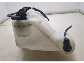 Бачок омывателя Honda Ridgeline 2005-2014