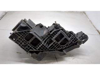 Фара передняя Volkswagen Golf 6 2009-2012 левая