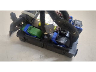 Блок предохранителей  Jeep Compass 2017-2021         