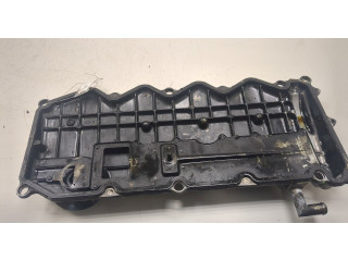 Клапанная крышка двигателя ДВС Nissan Almera Tino 2.2