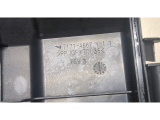 Крышка блока предохранителей  Cadillac XT5 2016-2019      71714667Y1   