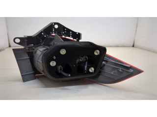 Задний фонарь          