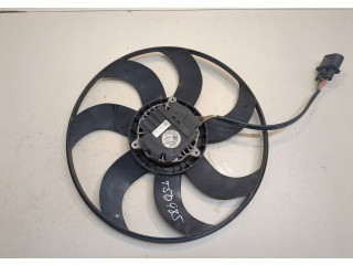 Вентилятор радиатора  Volkswagen Passat 8 2015-2025           