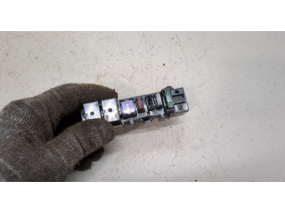 Блок предохранителей Mitsubishi Pajero 2006-2014