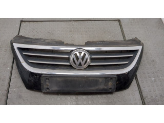 Решетка радиатора  Volkswagen Passat CC 2008-2012          3C8853651
