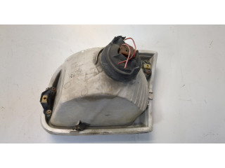 Фара передняя  Toyota Tundra 2000-2006 правая 