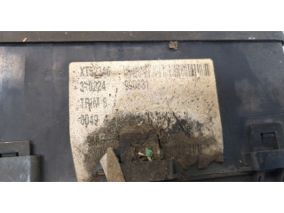 Блок предохранителей  Ford Focus 1 1998-2004         