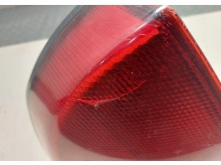 Задний фонарь MR179505 Mitsubishi Carisma