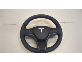 Руль Tesla Model Y