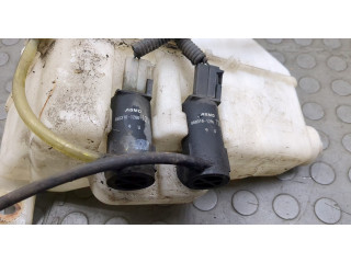Бачок омывателя  Mazda 626 1997-2001    