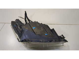 Фара передняя  Toyota Urban Cruiser левая 