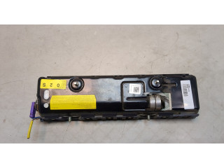 Подушка безопасности коленная Skoda SuperB 2008-2015