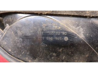 Задний фонарь          