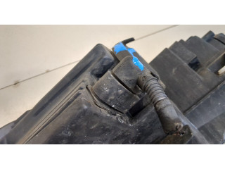 Фара передняя  Volkswagen Passat 7 2010-2015 Европа правая 