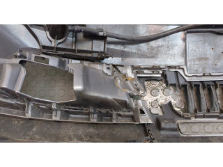 Бампер  Skoda Yeti 2009-2018 передний   5L0807221H, 5L0807061A