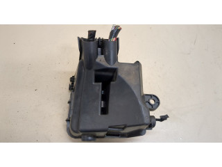 Блок предохранителей  Dacia Duster 2017-2024      24807986   