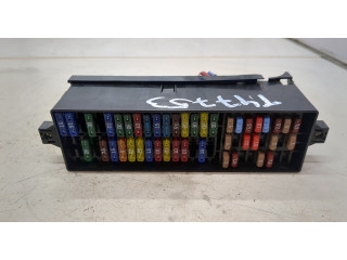 Блок предохранителей Skoda Rapid