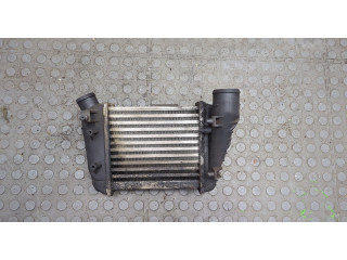 Интеркулер  Audi A4 (B7) 2004-2009       