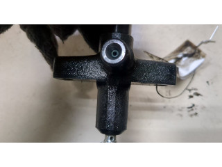 Форсунка топливная Mitsubishi Pajero / Montero 2000-2006