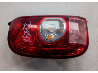 Задний фонарь