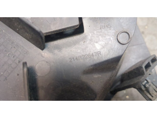 Решетка радиатора  Renault Trafic 2014-2021          