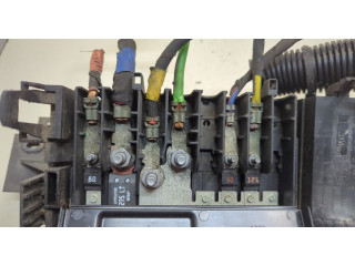 Блок предохранителей Lincoln MKZ 2016-2020 HG9T14A301AA