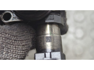 Форсунка топливная  Volkswagen Passat 6 2005-2010    03G130073S     