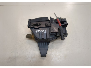 Блок предохранителей Volvo XC90 2002-2006 30728132