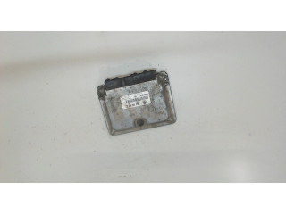 Блок управления двигателем  Skoda Octavia Tour 1996-2000     