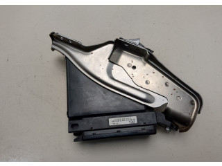 Блок предохранителей  Toyota Sequoia 2008-         