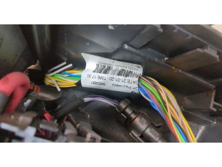 Блок предохранителей  Dacia Duster 2017-2024         