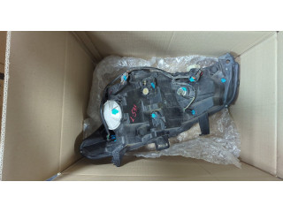 Фара передняя Infiniti QX56 2010-2013 правая