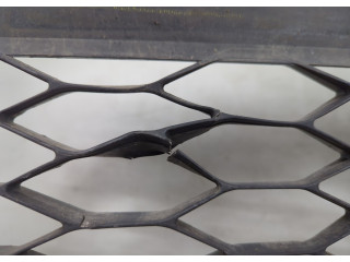 Решетка радиатора  Ford Explorer 2015-2019          fb5317k945