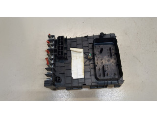 Блок предохранителей Audi Q3 2011-2014