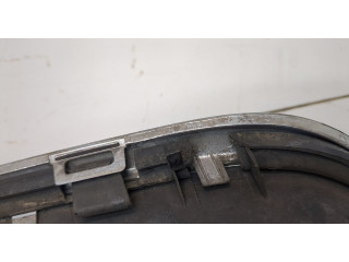 Решетка радиатора  Volkswagen Passat 5 2000-2005          