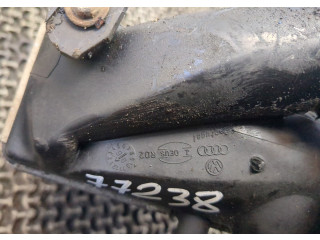 Интеркулер  Audi A4 (B6) 2000-2004 2.5  8E0145805P    