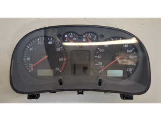 Панель приборов Volkswagen Golf 4 1997-2005 1J0920821X