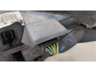 Фара передняя Peugeot RCZ 2010-2015 правая