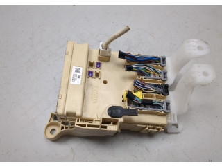 Блок комфорта  Toyota Auris E18 2012-        