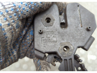 Замок капота  Volvo XC90 2002-2014     