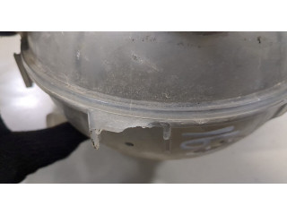 Бачок расширительный  Volkswagen Jetta 7 2018-    