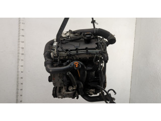 Форсунка топливная  Volkswagen Golf Plus    038130073AG     