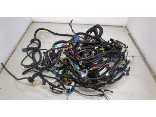 Блок предохранителей  GMC Acadia 2019-2025      84995496   