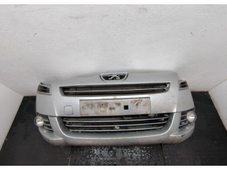 Бампер  Peugeot 5008 2009-2016 передний   
