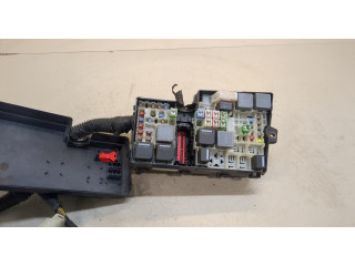 Блок предохранителей  Ford Kuga 2016-2019         