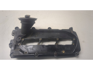 Клапанная крышка двигателя ДВС Audi A6 (C6) 2005-2011 3